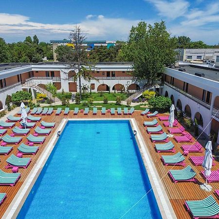 Ibis Styles Venus Hotel Exterior foto